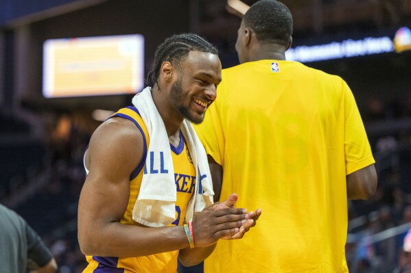 Lebron james summer league hotsell